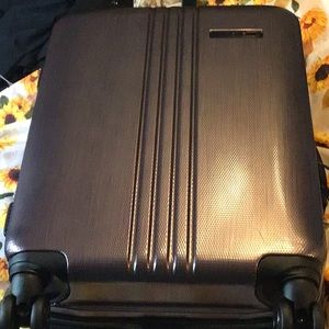 REVO Purple Rolling Suitcase Approx 20” H x 15”W x Opens to approx 30”